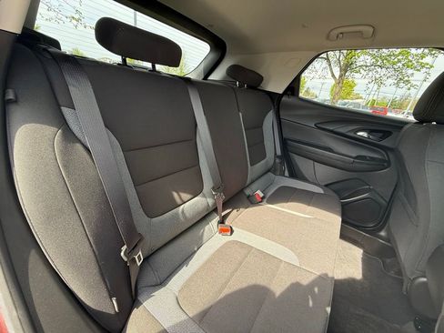 Used 2023 Chevrolet TrailBlazer LT w/ Convenience Package AWD/4WD image 24