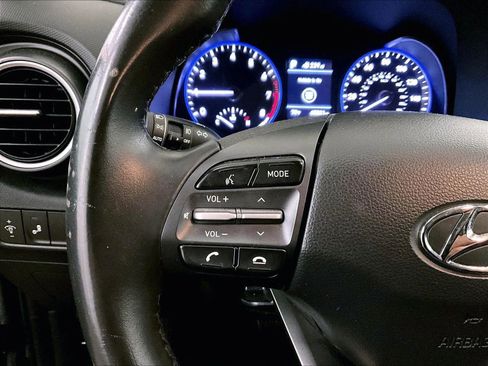 Used 2018 Hyundai Kona Limited AWD/4WD image 17