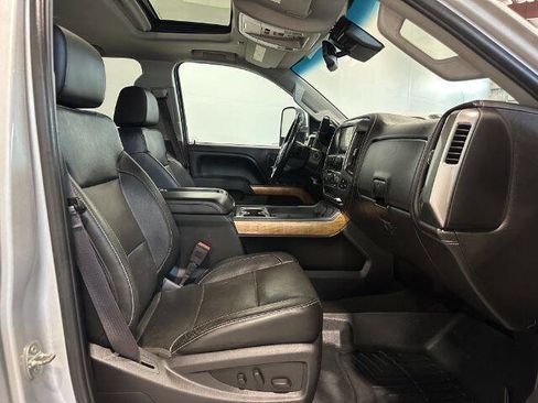 Used 2015 Chevrolet Silverado 2500 LTZ image 13