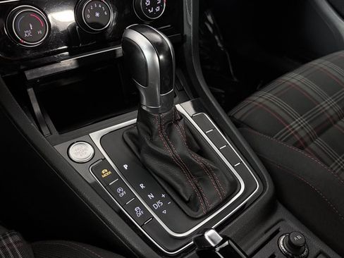 Used 2019 Volkswagen GTI Rabbit Edition FWD image 21