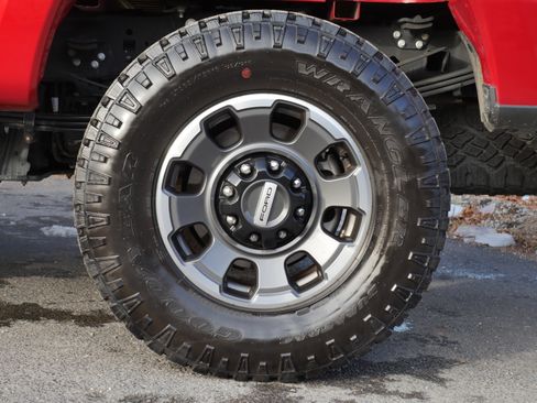 Used 2023 Ford F250 Lariat w/ Lariat Ultimate Package image 23