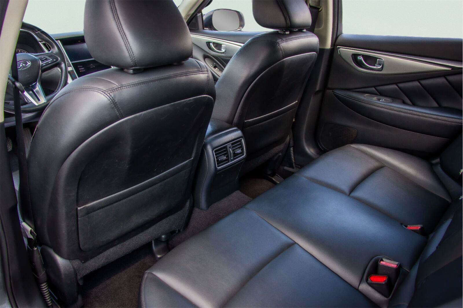 Used 2020 INFINITI Q50 Luxe RWD image 8