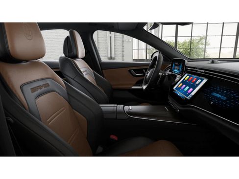 New 2026 Mercedes-Benz E 53 AMG e 4MATIC Sedan image 4