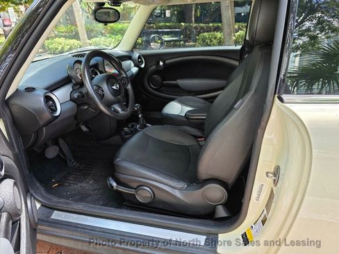 Used 2012 MINI Cooper Hardtop image 18