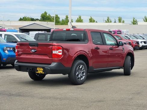 New 2026 Ford Maverick XLT FWD image 4
