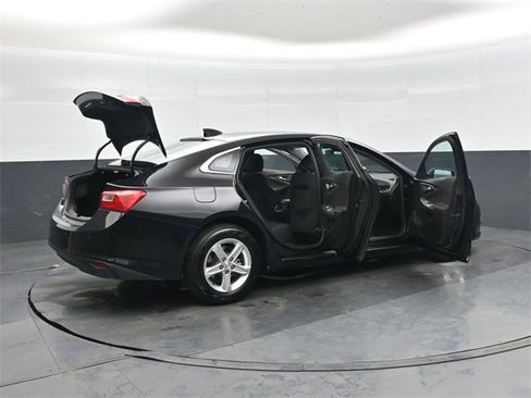 Used 2024 Chevrolet Malibu LT image 46