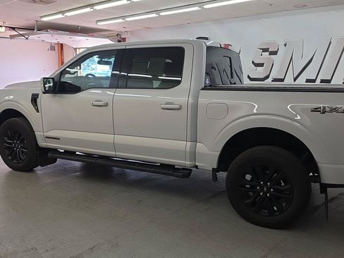Used 2025 Ford F150 Lariat AWD/4WD image 3