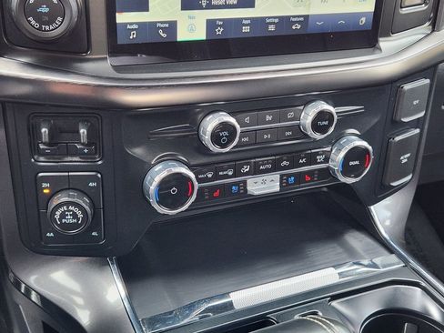 Used 2023 Ford F150 Lariat w/ Equipment Group 502A High image 16