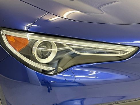 Used 2022 Alfa Romeo Stelvio Ti image 10