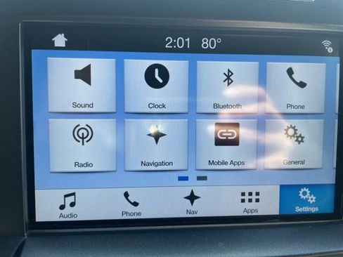 Used 2018 Ford F150 XLT w/ Equipment Group 302A Luxury AWD/4WD image 4