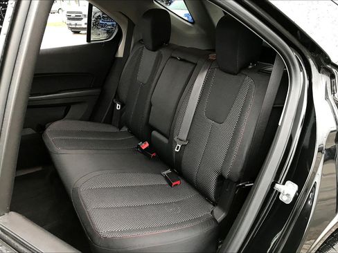 Used 2015 Chevrolet Equinox LT w/ Driver Convenience Package FWD image 18