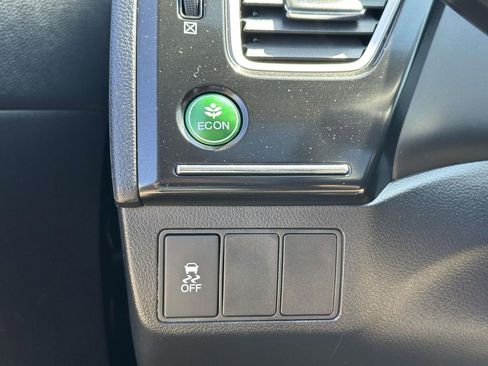 Used 2014 Honda Civic EX-L image 17