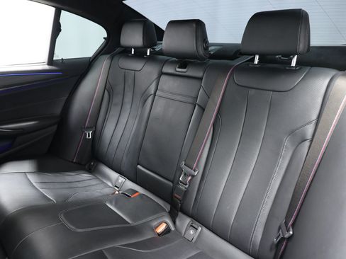 Used 2020 BMW M5 w/ Executive Package image 3