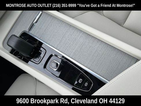 New 2025 Volvo XC60 T8 Plus w/ Protection Package Premier image 24