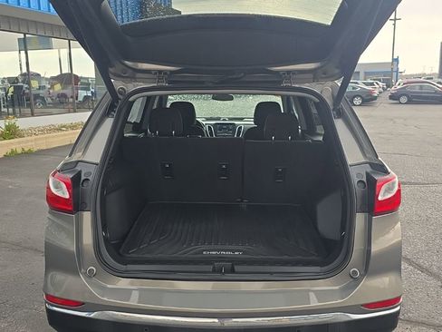Used 2019 Chevrolet Equinox LT AWD/4WD image 12