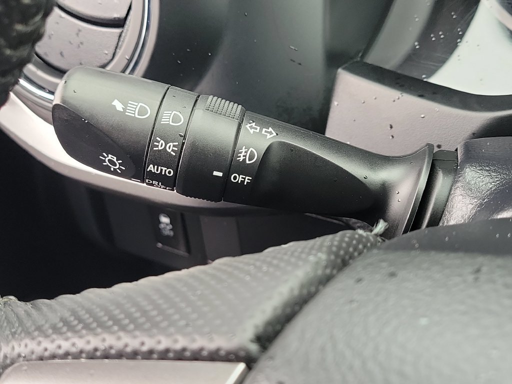 Used 2023 Toyota Tacoma SR5 AWD/4WD image 11