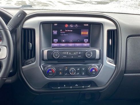 Used 2014 GMC Sierra 1500 SLE w/ SLE Value Package AWD/4WD image 9