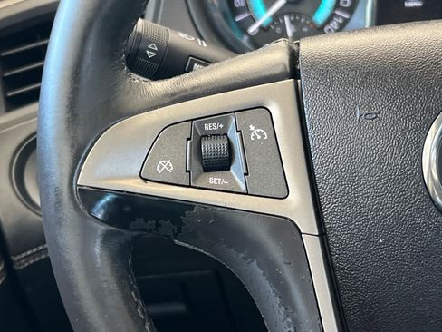 Used 2013 Buick LaCrosse Leather FWD image 24