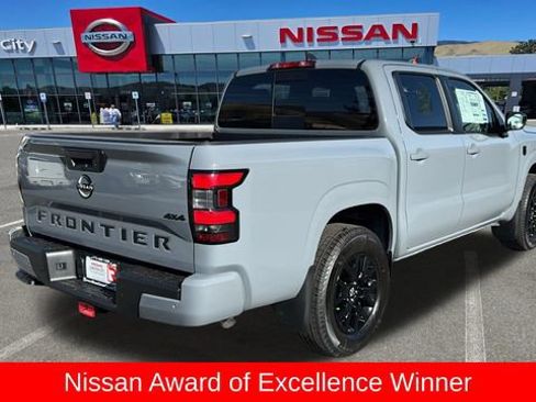New 2026 Nissan Frontier SV w/ Tow Package AWD/4WD image 3