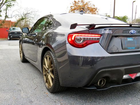 Used 2017 Subaru BRZ Limited w/ Performance Package image 32