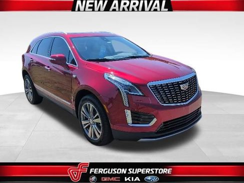 Used 2021 Cadillac XT5 Premium Luxury FWD image 1