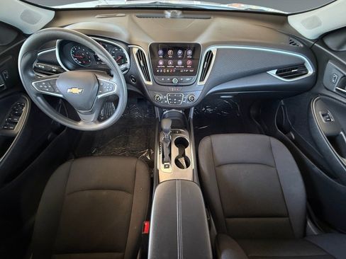 Used 2024 Chevrolet Malibu LT image 14
