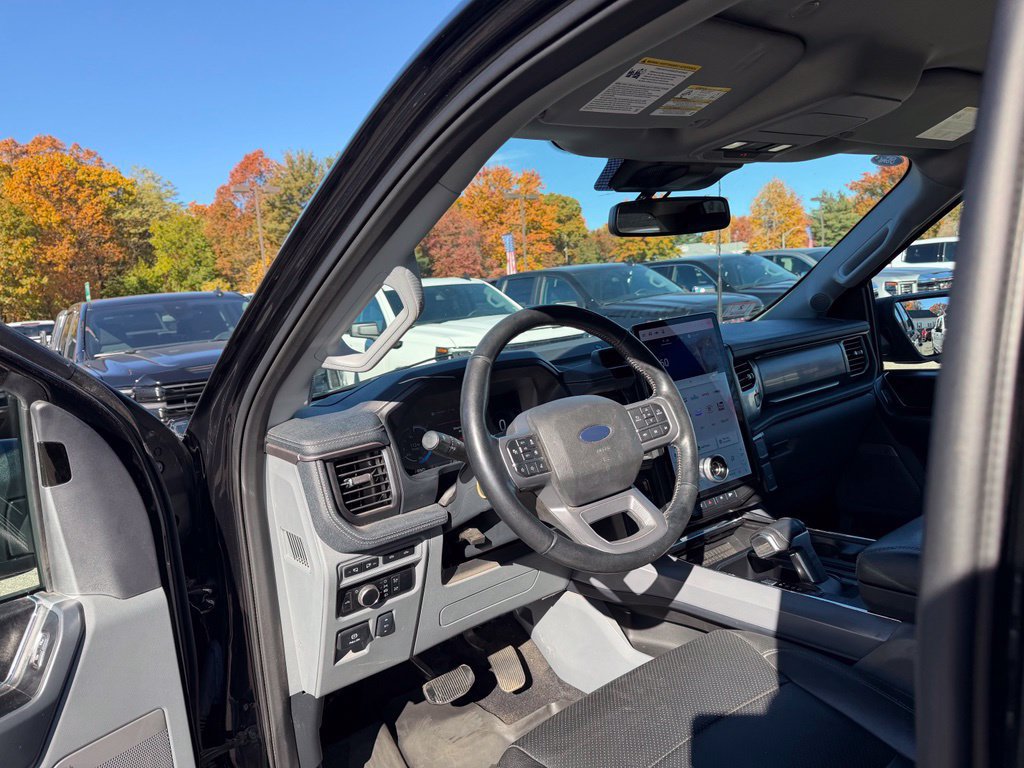 Used 2024 Ford F150 Lightning Flash AWD/4WD image 19