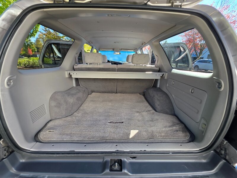 Used 2001 Toyota 4Runner SR5 AWD/4WD image 38