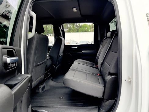 Used 2024 Chevrolet Silverado 2500 Custom w/ Custom Value Package AWD/4WD image 16