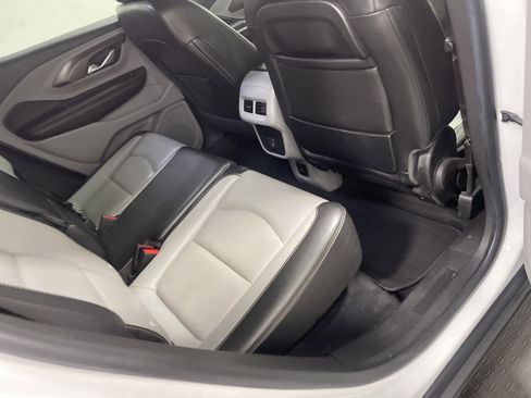 Used 2020 GMC Terrain SLT image 22