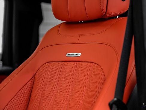 Used 2027 Mercedes-Benz G 63 AMG 4MATIC image 43