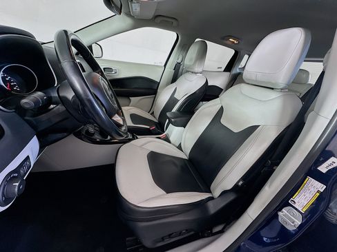 Used 2021 Jeep Compass Limited image 13