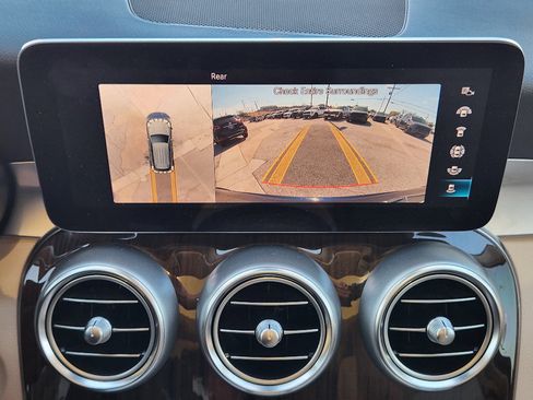 Used 2022 Mercedes-Benz GLC 300 GLC 300 image 18