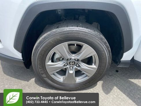 Used 2024 Toyota RAV4 LE AWD/4WD image 25