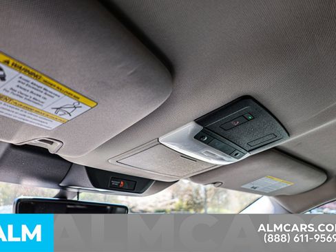 Used 2023 Nissan Pathfinder SL image 49