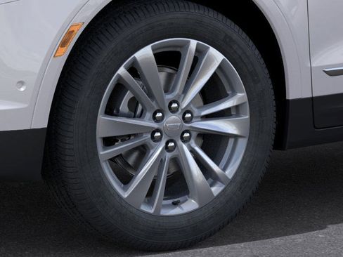 New 2025 Cadillac XT5 Premium Luxury w/ Technology Package image 9