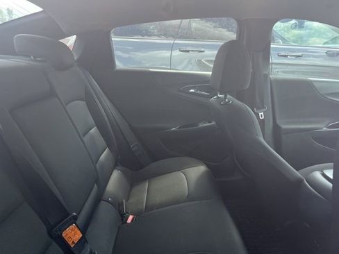 Used 2017 Chevrolet Malibu LS image 5