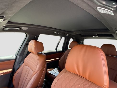 New 2026 BMW ALPINA XB7 AWD/4WD image 29