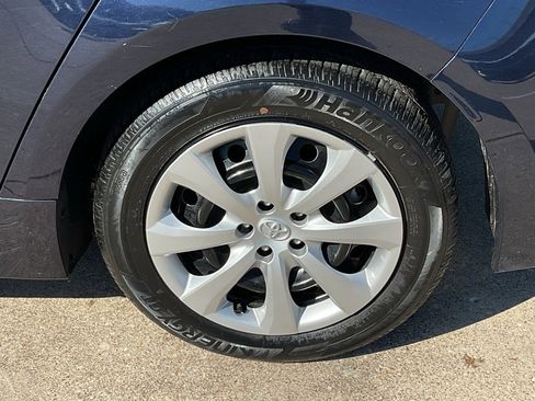 Used 2024 Toyota Corolla LE image 8