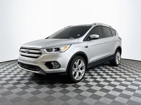 Used 2019 Ford Escape Titanium FWD image 2