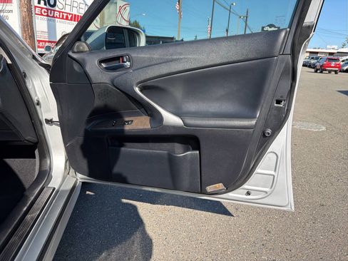 Used 2012 Lexus IS 250 image 16