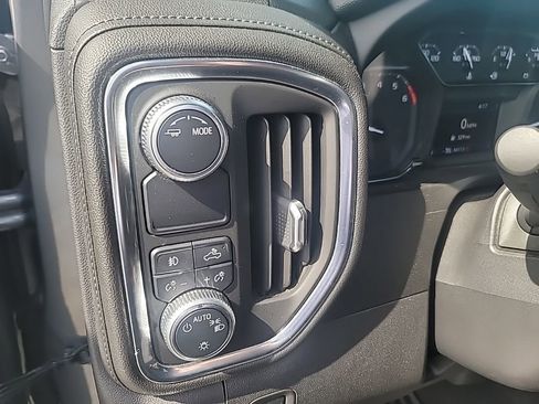 Used 2020 GMC Sierra 1500 Elevation w/ Elevation Value Package image 13