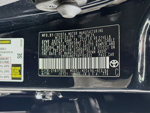 Used 2024 Toyota Corolla LE FWD image 12