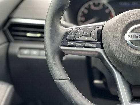 Used 2019 Nissan Altima 2.5 SV FWD image 35