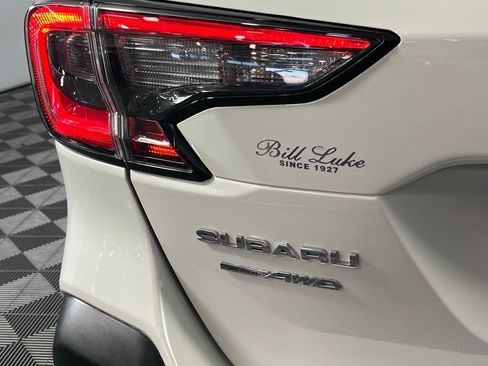 Used 2025 Subaru Outback Premium image 13