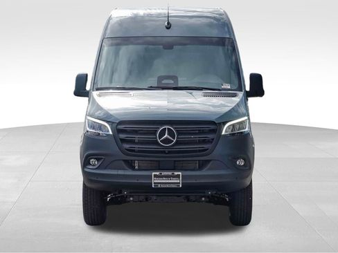 New 2025 Mercedes-Benz Sprinter 2500 image 2