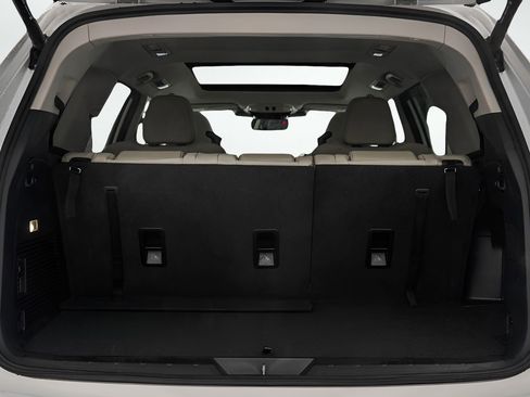 New 2026 Subaru Ascent Limited image 8