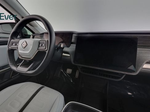 Used 2023 Rivian R1S Adventure AWD/4WD image 27