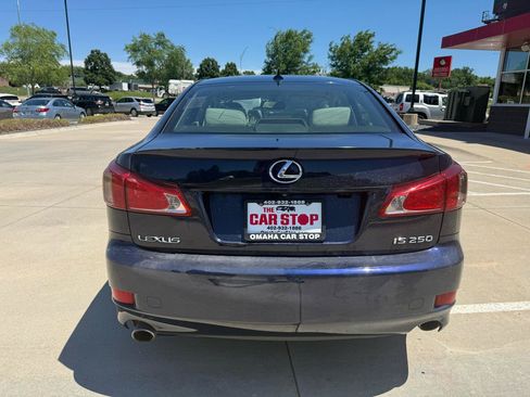 Used 2013 Lexus IS 250 w/ Premium Pkg Value Edition RWD image 7