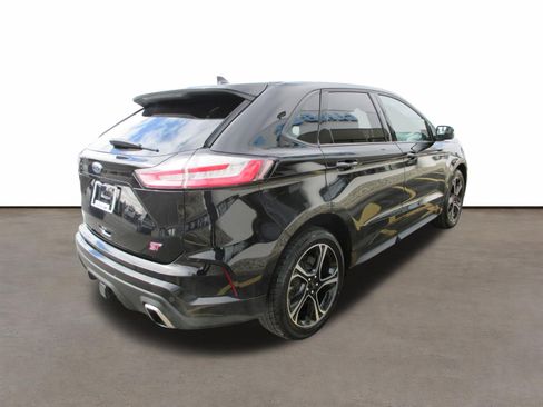 Used 2020 Ford Edge ST image 5
